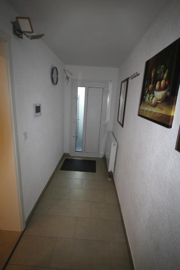 Gonsbach - Mikro-Apartment-26Qm Майнц Экстерьер фото